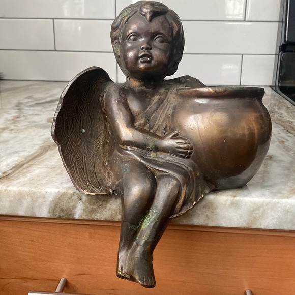 VTG brass shelf sitting cherub planter. Heavy! fairycore whimsigoth shabbychic - Picture 1 of 8